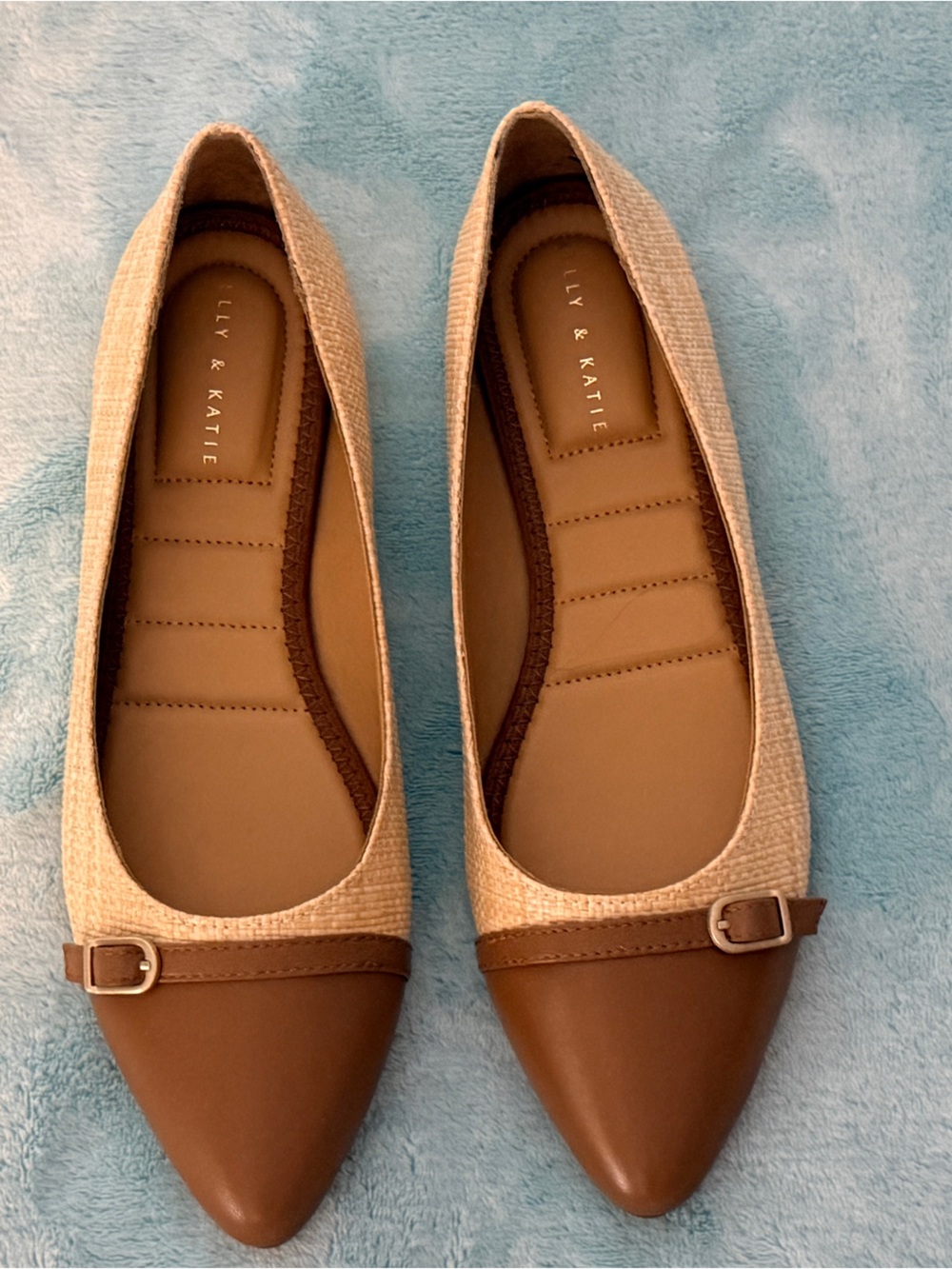 Sz 9 Kelly & Katie Tan Flats NWOT